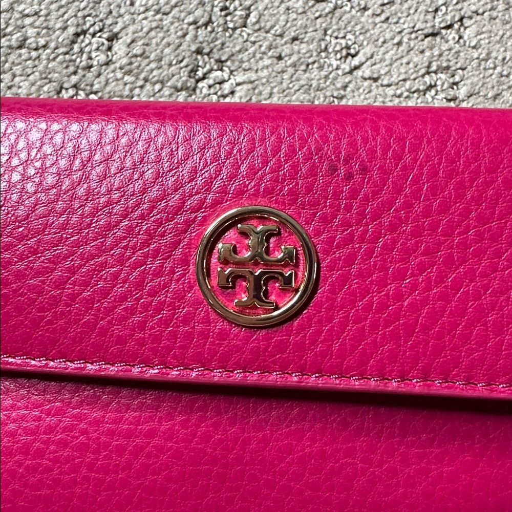 Tory Burch Fuchsia Leather jewelry  Holder - Picture 5 of 6